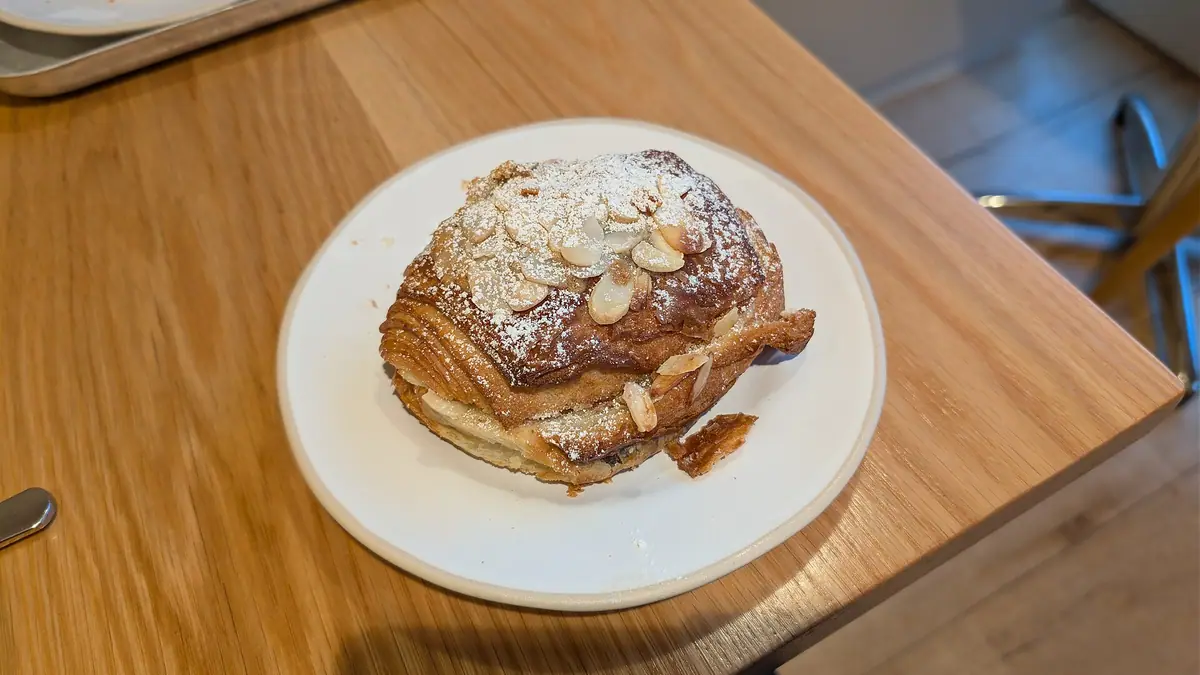 Cake Inn – patisserie in Wednesbury town centre